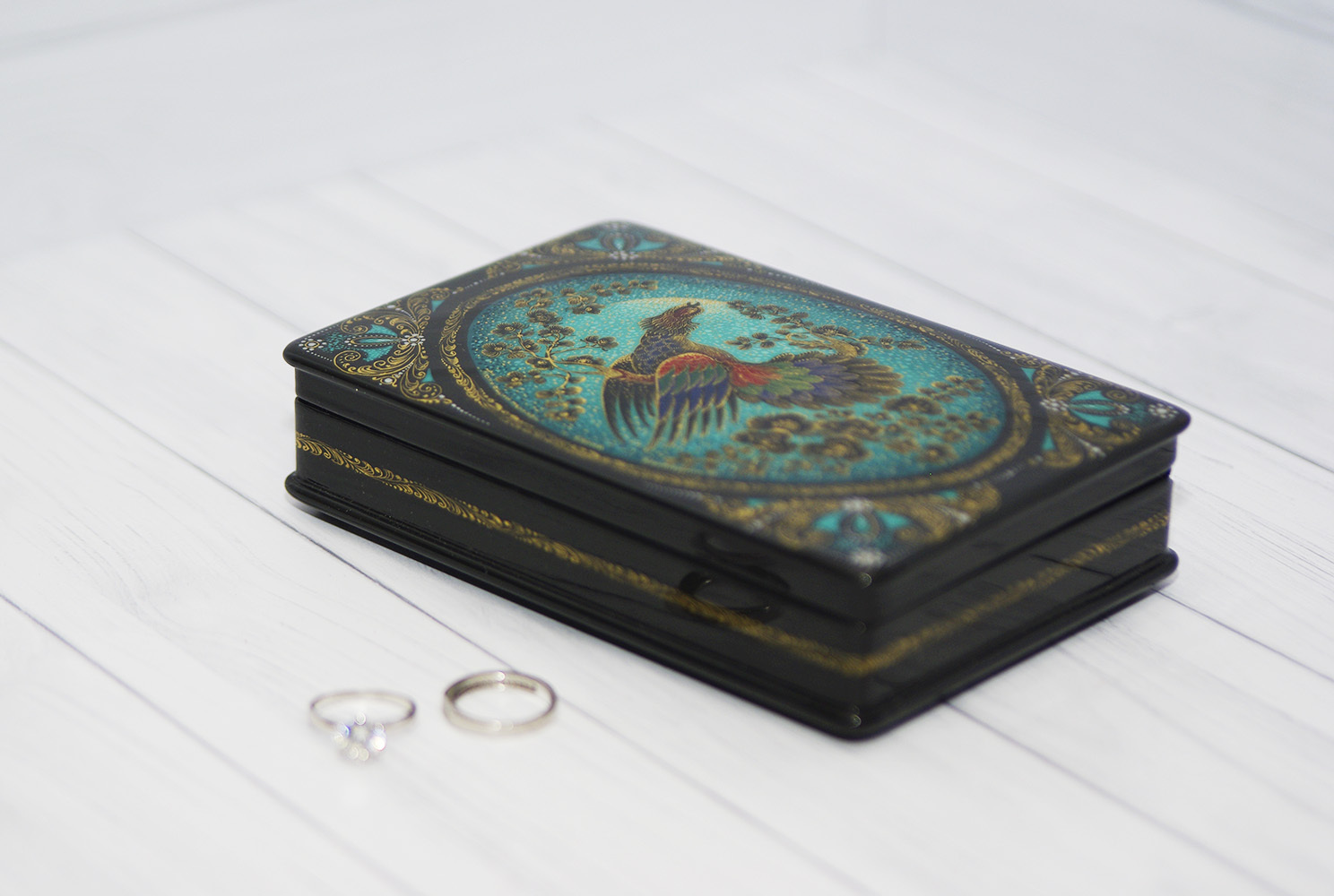 Kholuy green jewelry box:  capercaillie